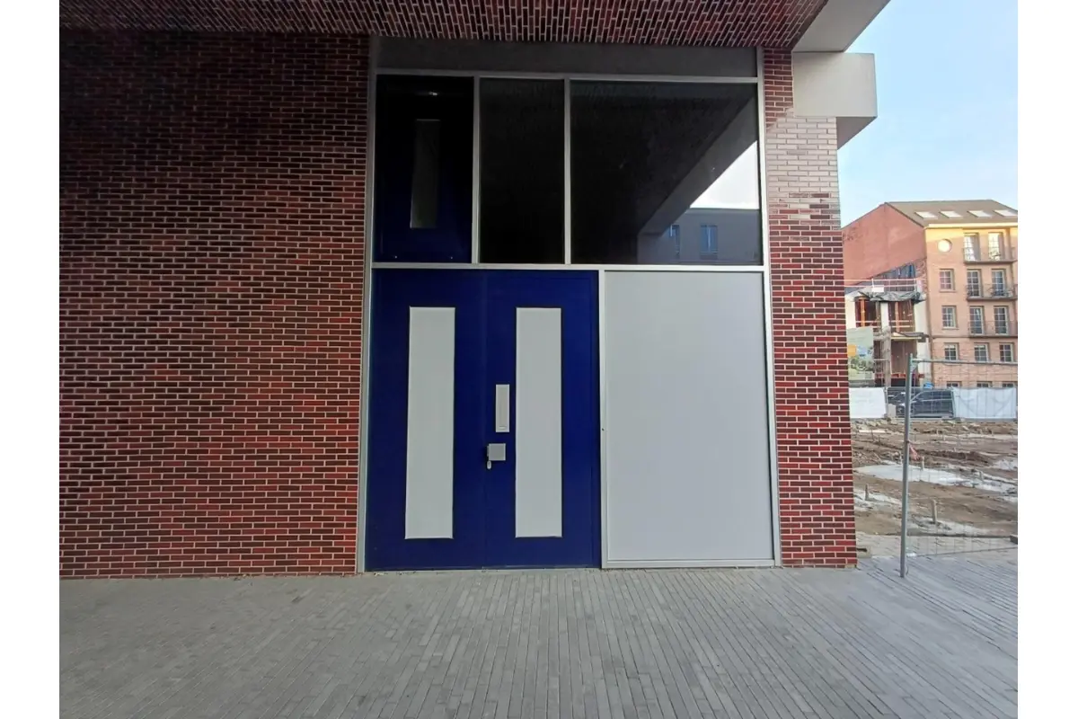 Handelszaak te  koop in Antwerpen 2000 246000.00€  slaapkamers m² - Zoekertje 659271