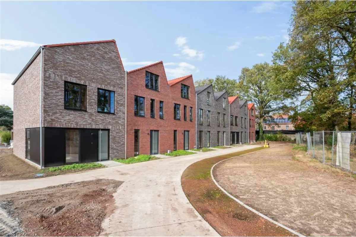 Huis te  koop in Herentals 2200 375000.00€ 3 slaapkamers 160.80m² - Zoekertje 659988