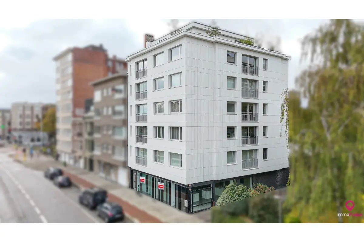 Appartement te  koop in Berchem 2600 269000.00€ 1 slaapkamers 51.00m² - Zoekertje 660693