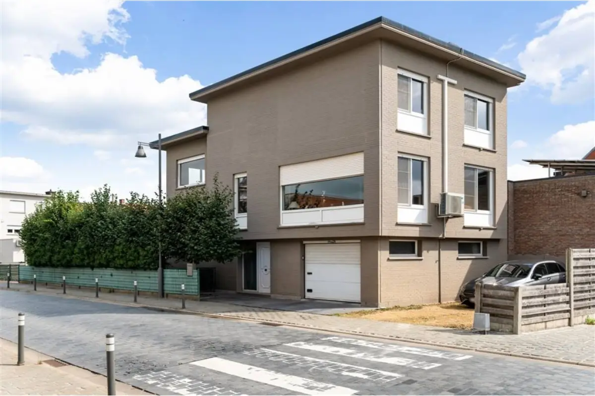 Huis te  koop in Itegem 2222 365000.00€ 4 slaapkamers 237.00m² - Zoekertje 661935