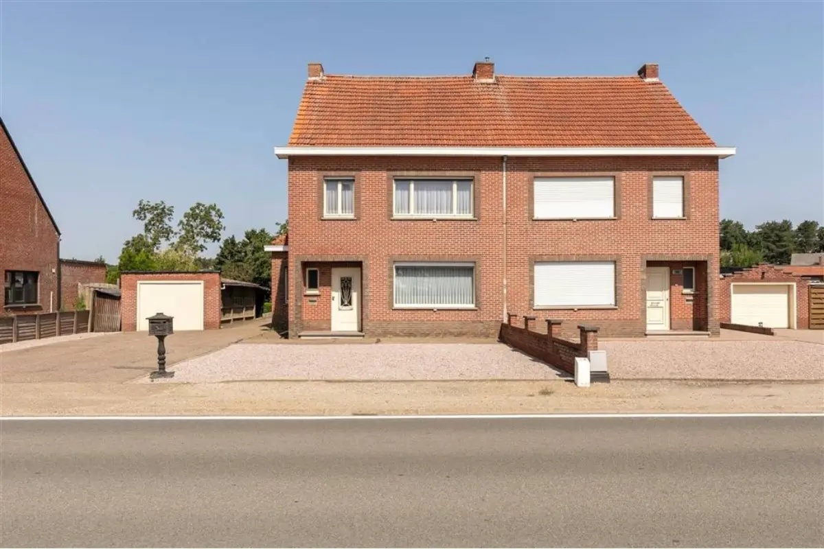 Huis te  koop in Meerhout 2450 239000.00€ 3 slaapkamers 210.00m² - Zoekertje 660987