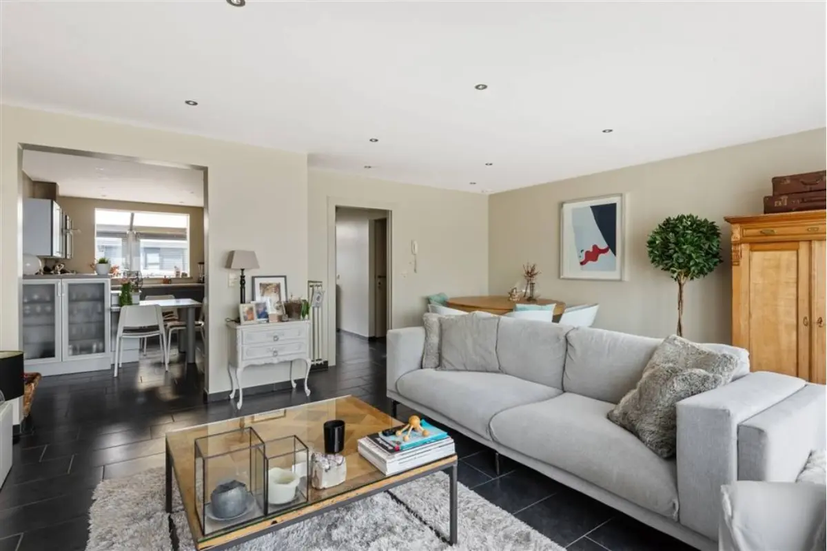 Appartement te  koop in Oud-Turnhout 2360 278000.00€ 3 slaapkamers 174.00m² - Zoekertje 661647