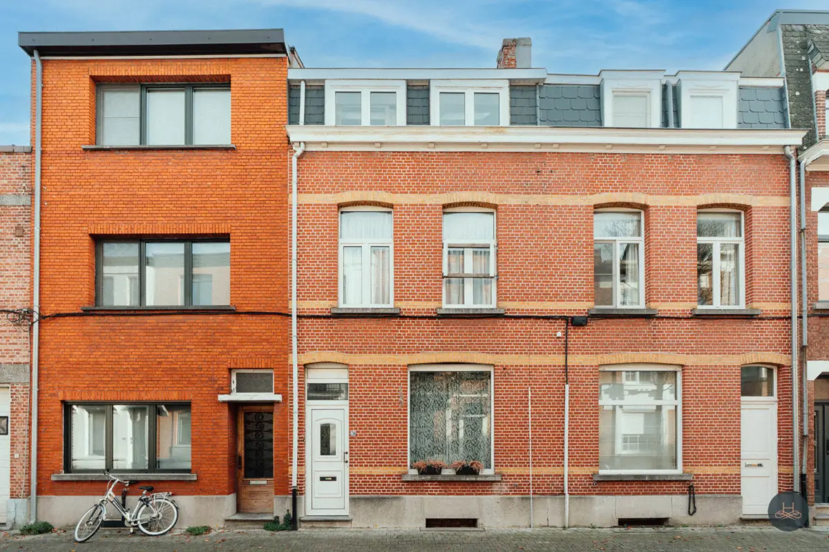 Huis te  koop in Mechelen 2800 360000.00€ 4 slaapkamers 164.00m² - Zoekertje 661942