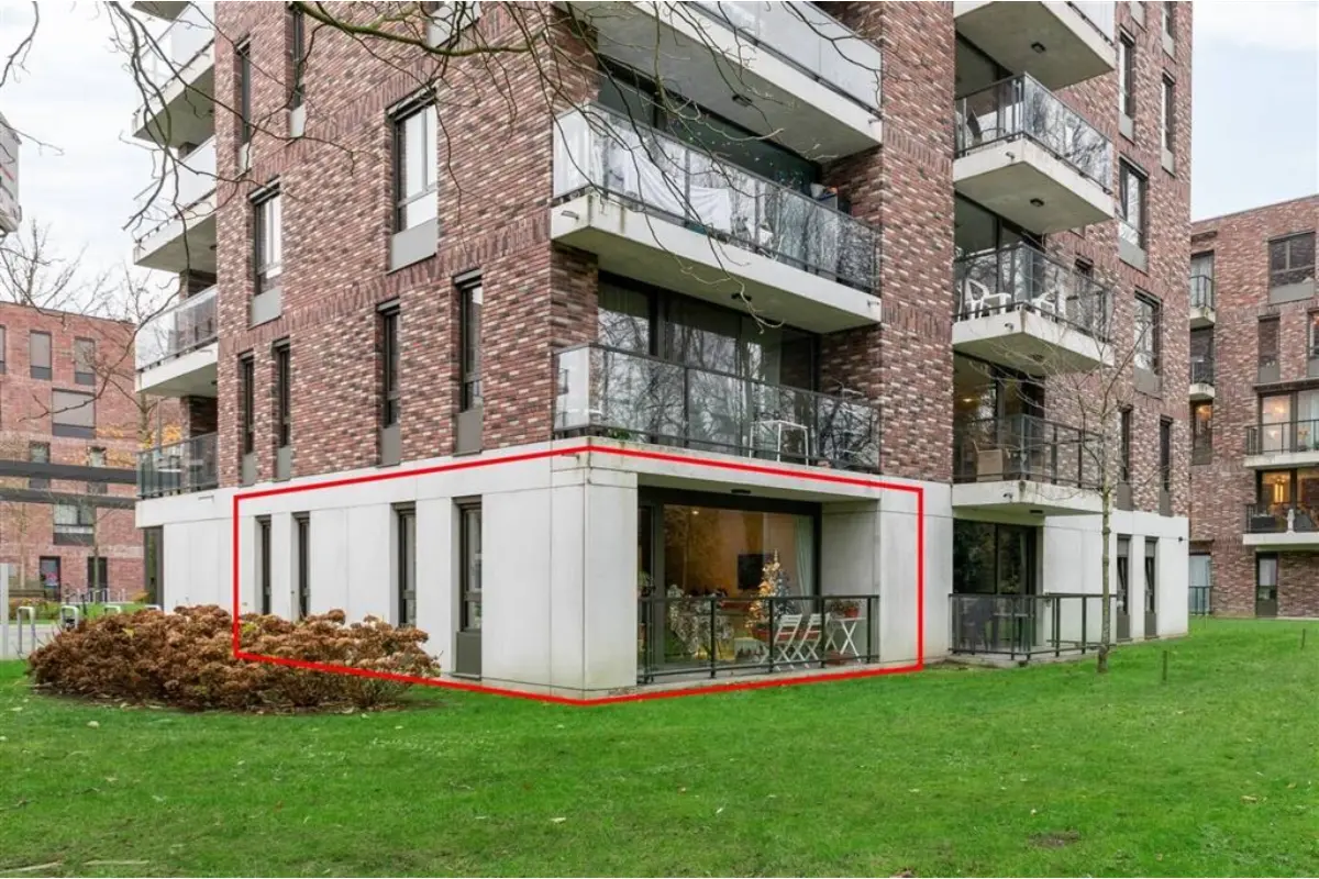 Appartement te  koop in Brasschaat 2930 279000.00€ 1 slaapkamers 65.00m² - Zoekertje 662648