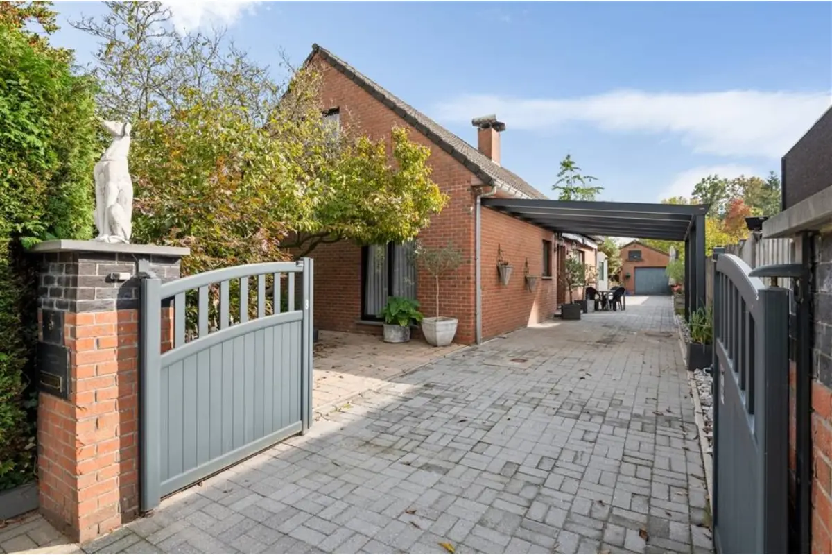 Huis te  koop in Sint-Job-in-'t-Goor 2960 539000.00€ 4 slaapkamers 178.00m² - Zoekertje 662625