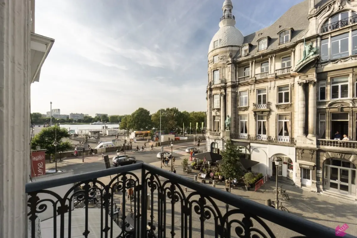 Appartement te  huur in Antwerpen 2000 950.00€ 1 slaapkamers 110.00m² - Zoekertje 662462