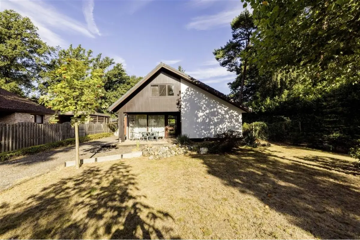 Huis te  koop in Morkhoven 2200 169000.00€ 2 slaapkamers 116.00m² - Zoekertje 663190