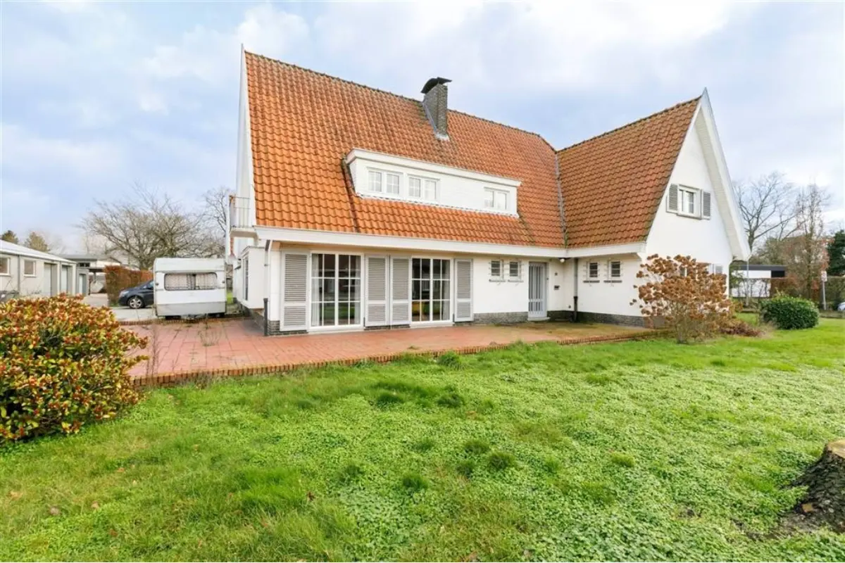 Villa te  koop in Herentals 2200 495000.00€ 4 slaapkamers 246.00m² - Zoekertje 663210