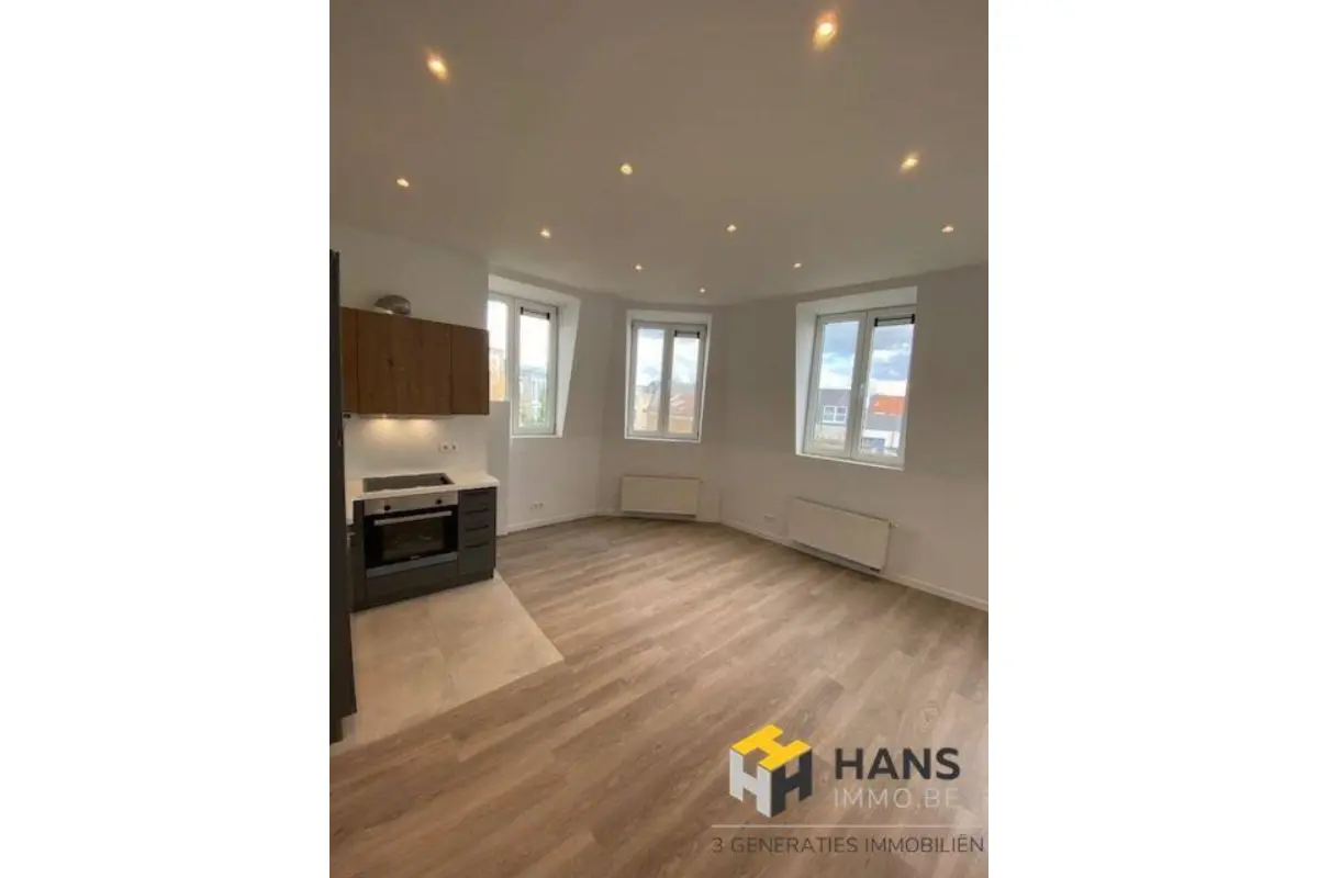 Appartement te  huur in Antwerpen 2018 870.00€ 1 slaapkamers 41.00m² - Zoekertje 663828