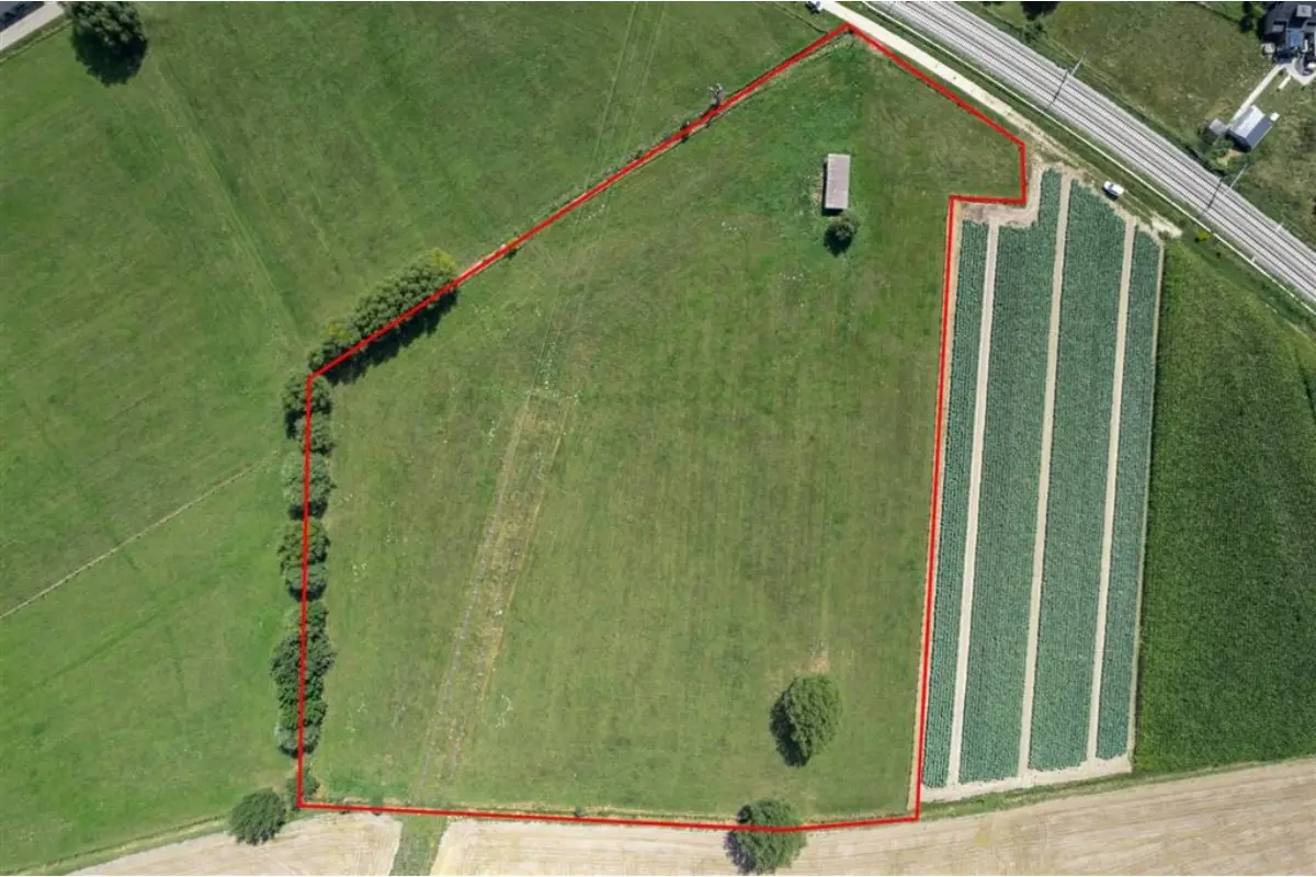 Niet bebouwbare grond te  koop in Hombeek 2811 170000.00€  slaapkamers m² - Zoekertje 663601