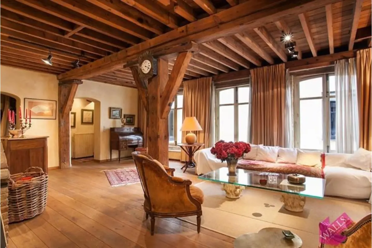 Appartement te  huur in Antwerpen 2000 1500.00€ 3 slaapkamers 200.00m² - Zoekertje 665930