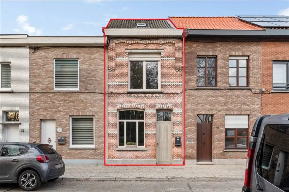 Huis te  koop in Lier 2500 299000.00€ 2 slaapkamers 97.00m² - Zoekertje 666027