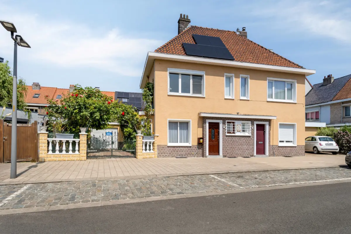 Huis te  koop in Antwerpen 2030 289000.00€ 2 slaapkamers m² - Zoekertje 668494