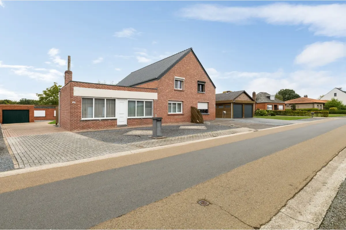 Huis te  koop in Westerlo 2260 335000.00€ 4 slaapkamers 212.00m² - Zoekertje 667789