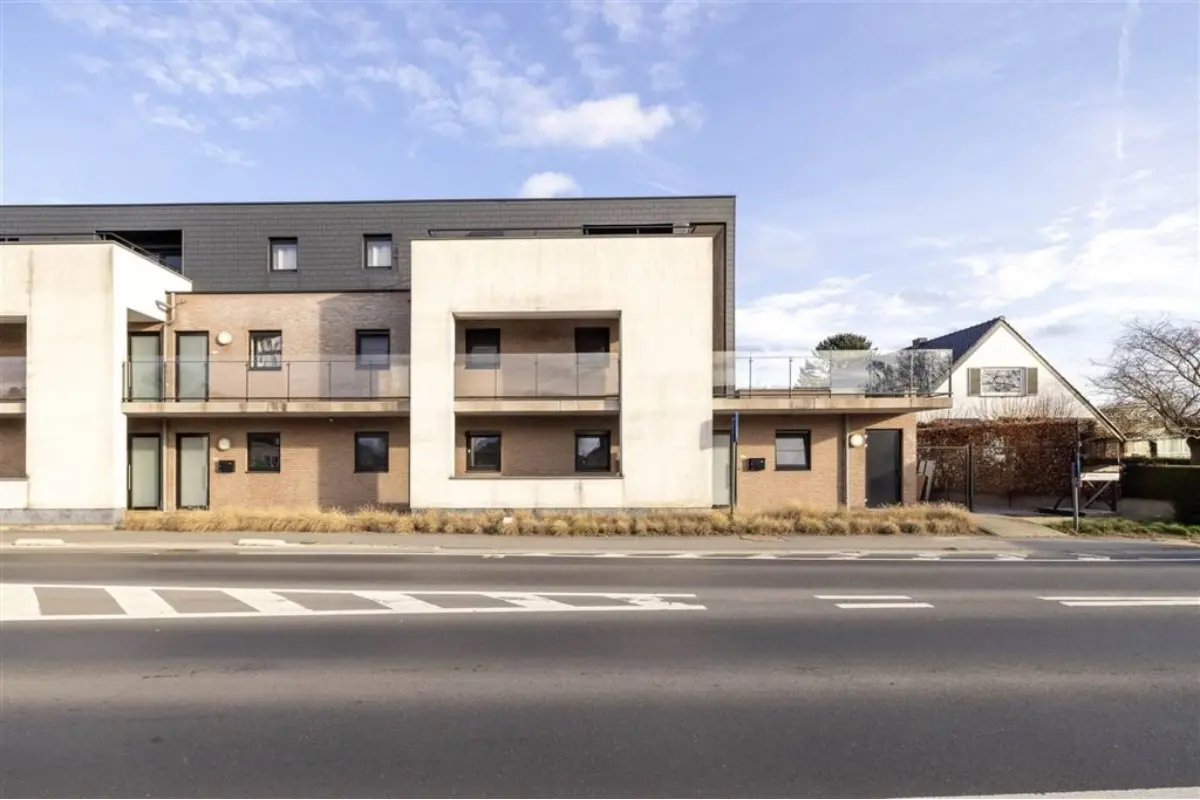 Appartement te  koop in Varendonk 2431 335000.00€ 3 slaapkamers 112.00m² - Zoekertje 668293