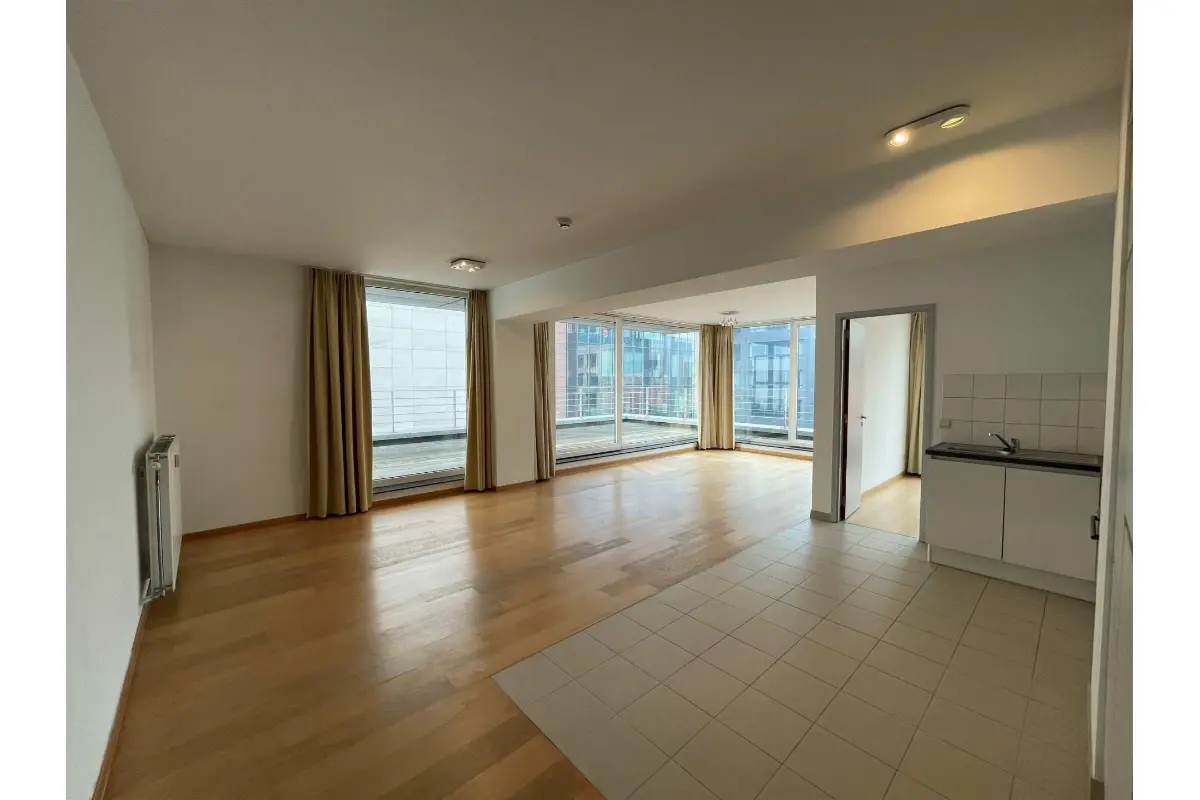 Appartement te  huur in Antwerpen 2018 945.00€ 1 slaapkamers 87.00m² - Zoekertje 668469