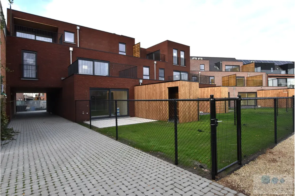 Appartement te  koop in Berlaar 2590 399000.00€ 3 slaapkamers 131.00m² - Zoekertje 670315