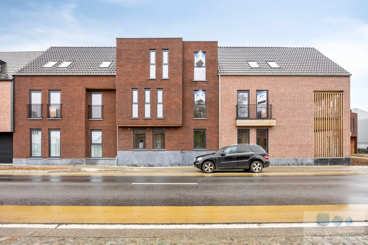 Appartement te  koop in Berlaar 2590 370000.00€ 3 slaapkamers 127.50m² - Zoekertje 670321
