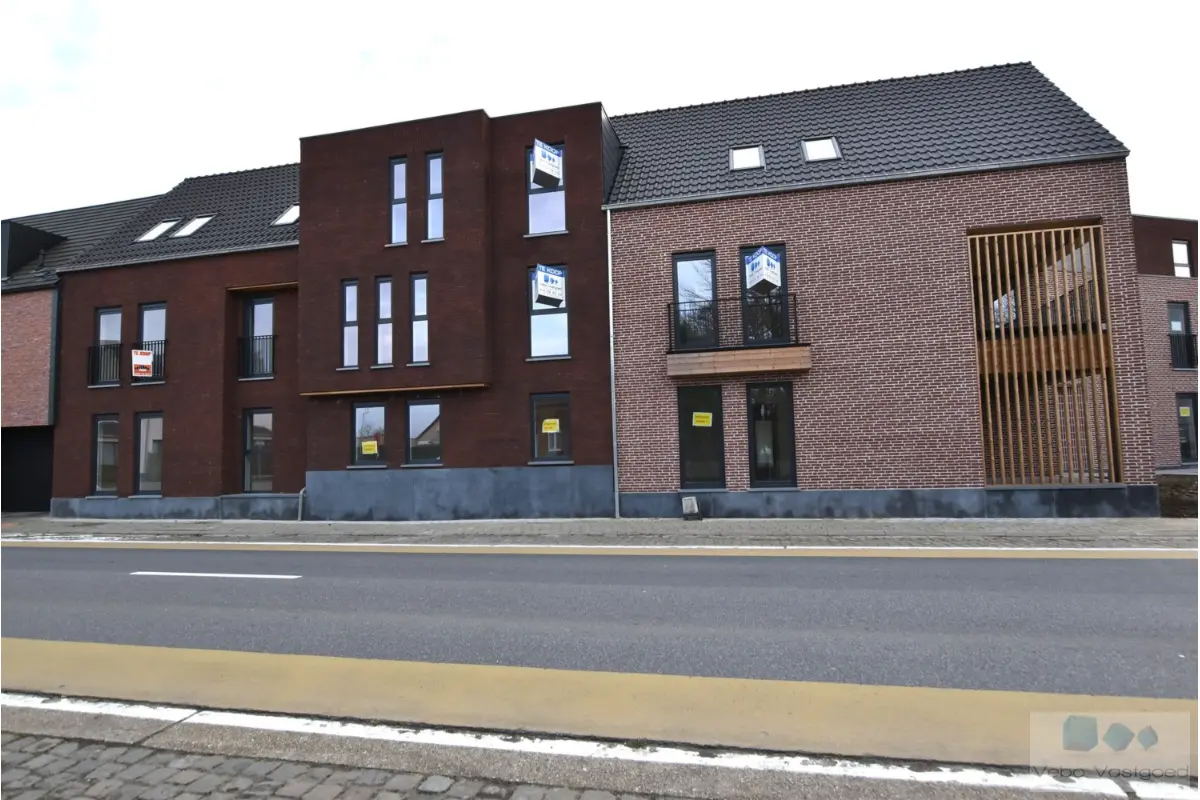 Appartement te  koop in Berlaar 2590 299000.00€ 2 slaapkamers 98.00m² - Zoekertje 670318