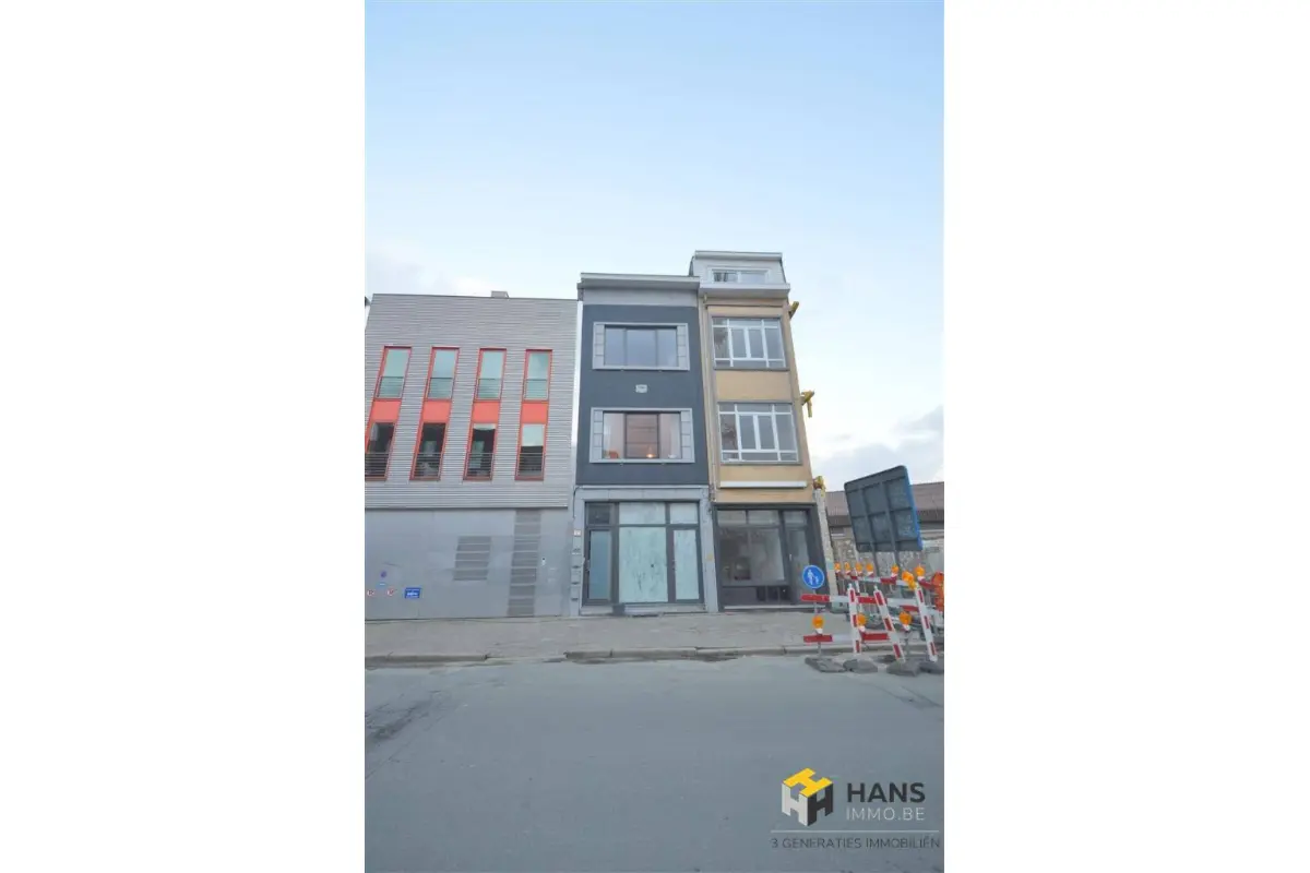 Appartement te  huur in Antwerpen 2060 650.00€ 1 slaapkamers 53.00m² - Zoekertje 669441