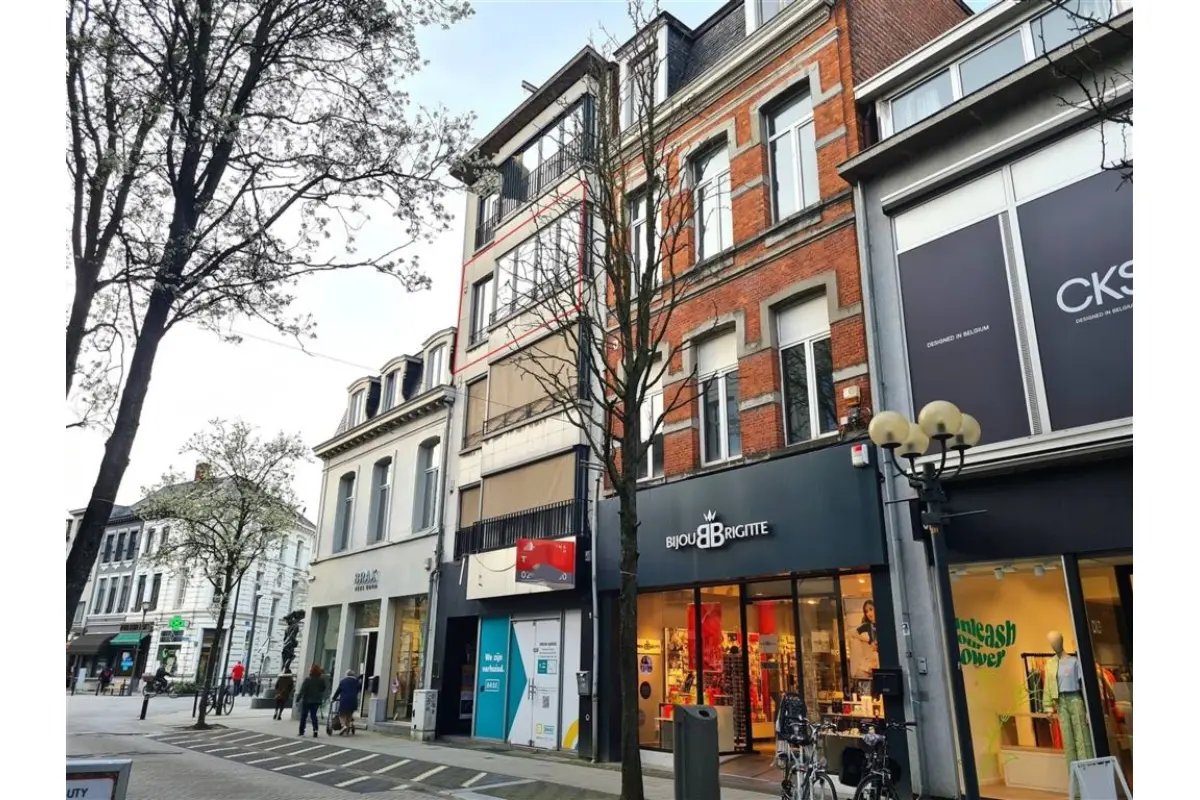 Appartement te  huur in Turnhout 2300 740.00€ 2 slaapkamers 81.00m² - Zoekertje 669268