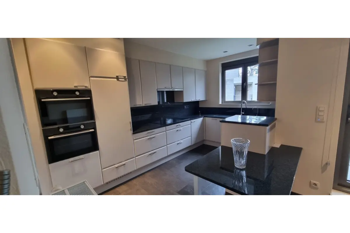 Appartement te  koop in Wommelgem 2160 395000.00€  slaapkamers 116.00m² - Zoekertje 671942