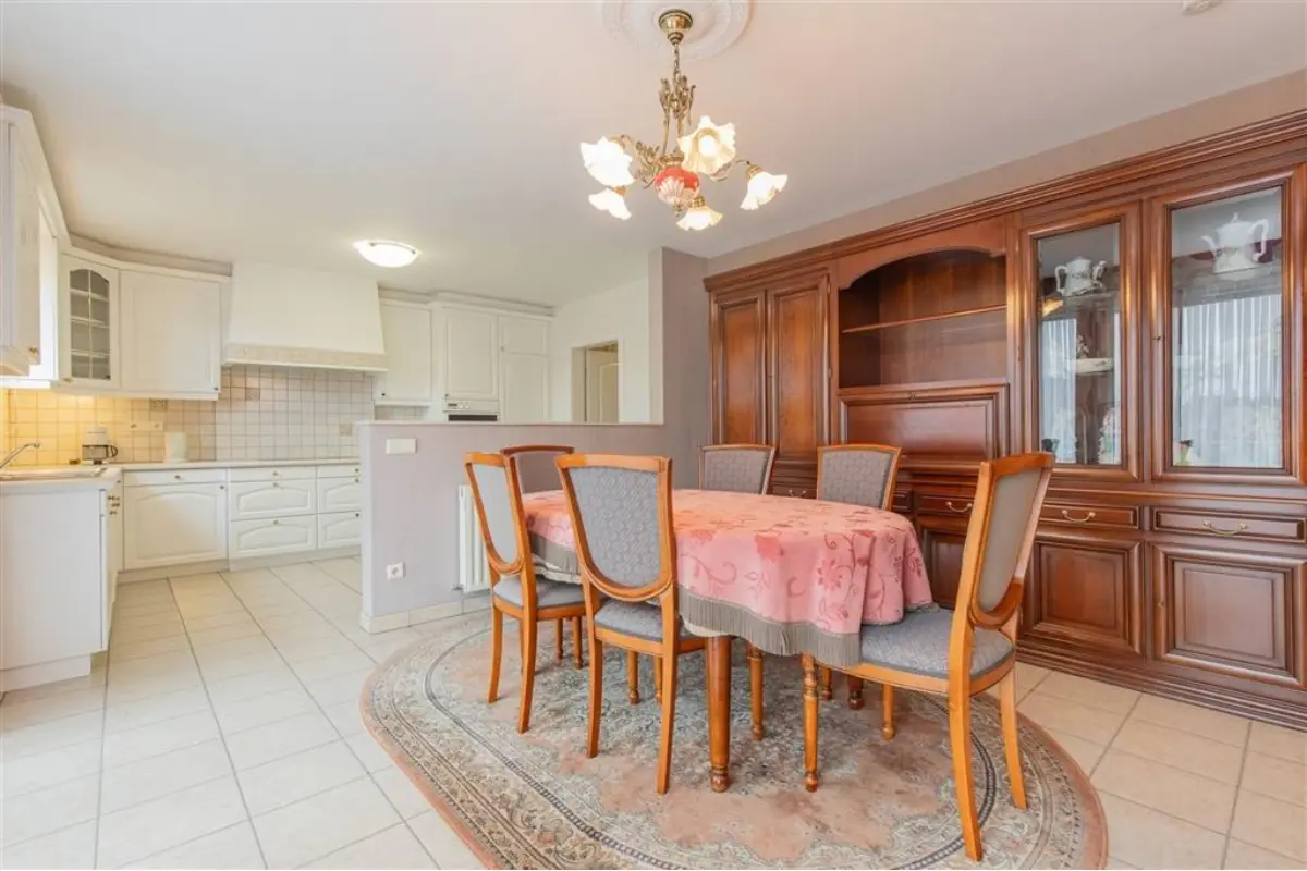 Appartement te  koop in Boom 2850 249000.00€ 3 slaapkamers 103.00m² - Zoekertje 672618