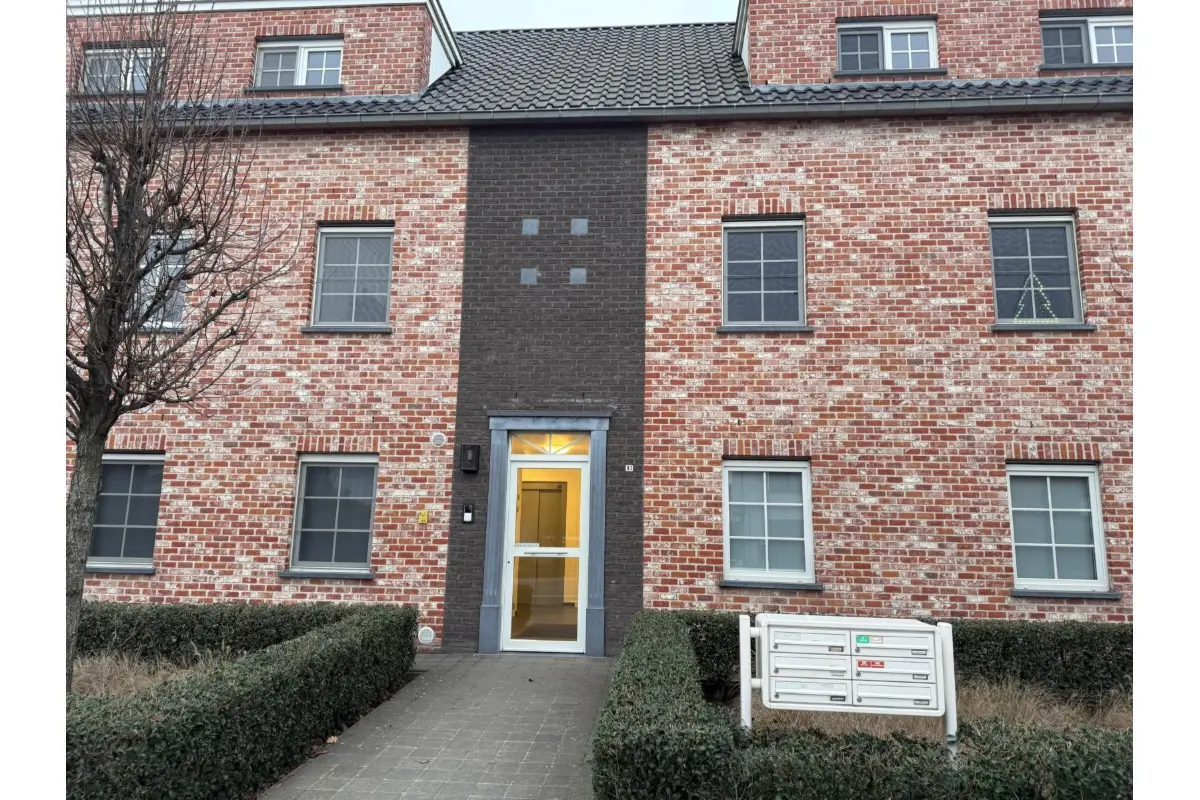 Appartement te  huur in Rijkevorsel 2310 950.00€ 3 slaapkamers m² - Zoekertje 672949