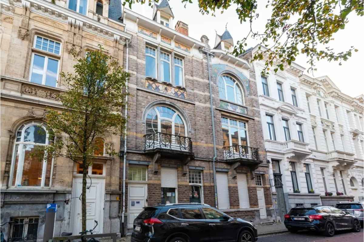 Appartement te  huur in Antwerpen 2018 1750.00€ 3 slaapkamers 157.00m² - Zoekertje 672718