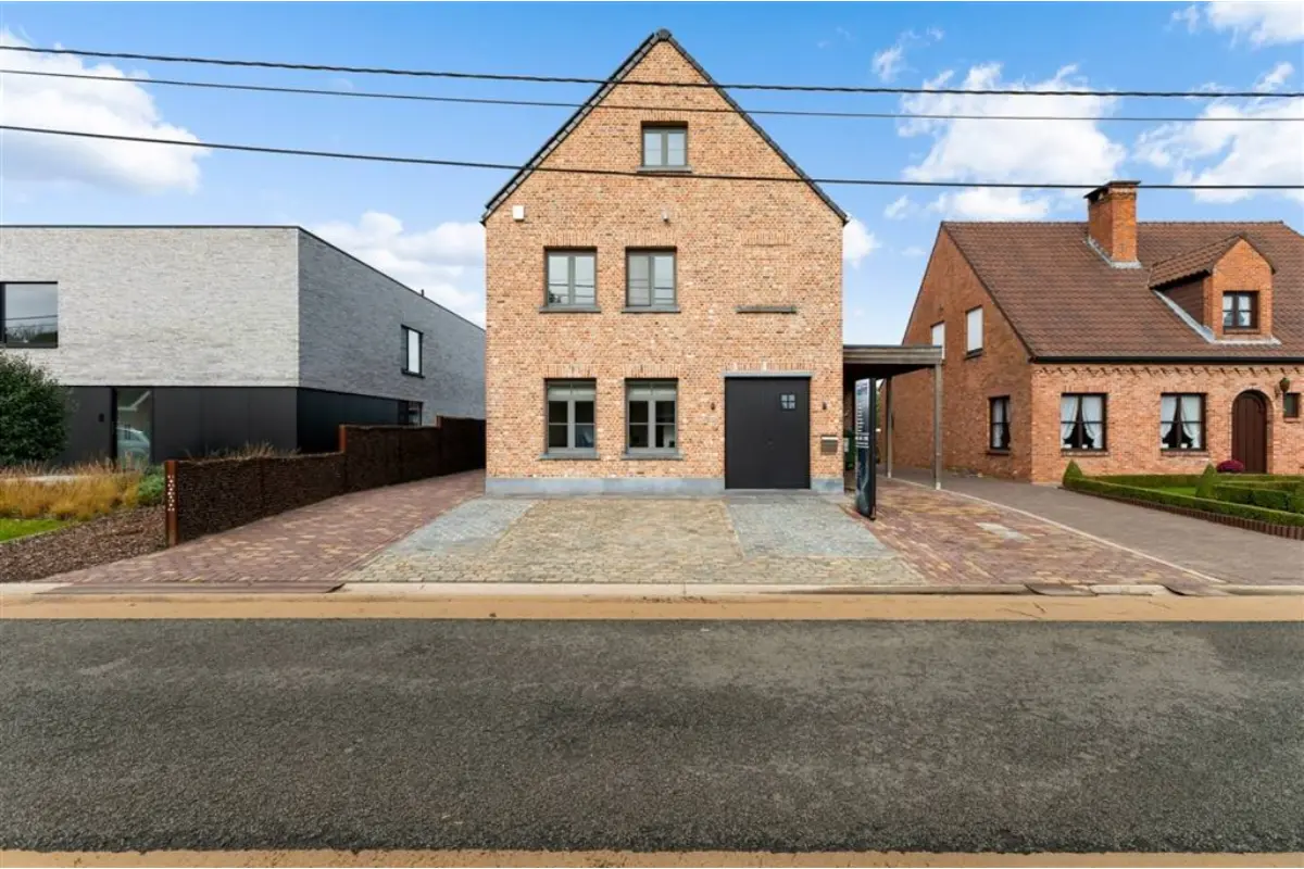 Huis te  koop in Lille 2275 775000.00€ 4 slaapkamers 314.00m² - Zoekertje 674645