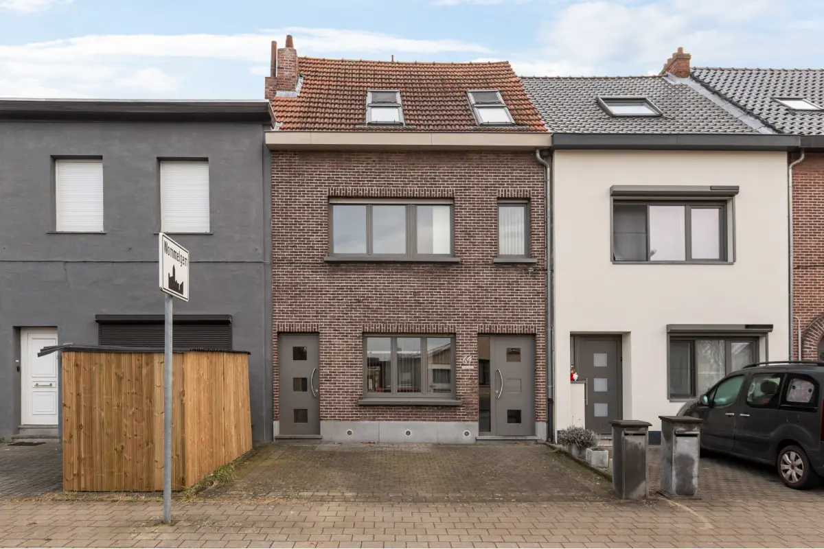 Huis te  koop in Wommelgem 2160 397500.00€ 4 slaapkamers 170.00m² - Zoekertje 675232