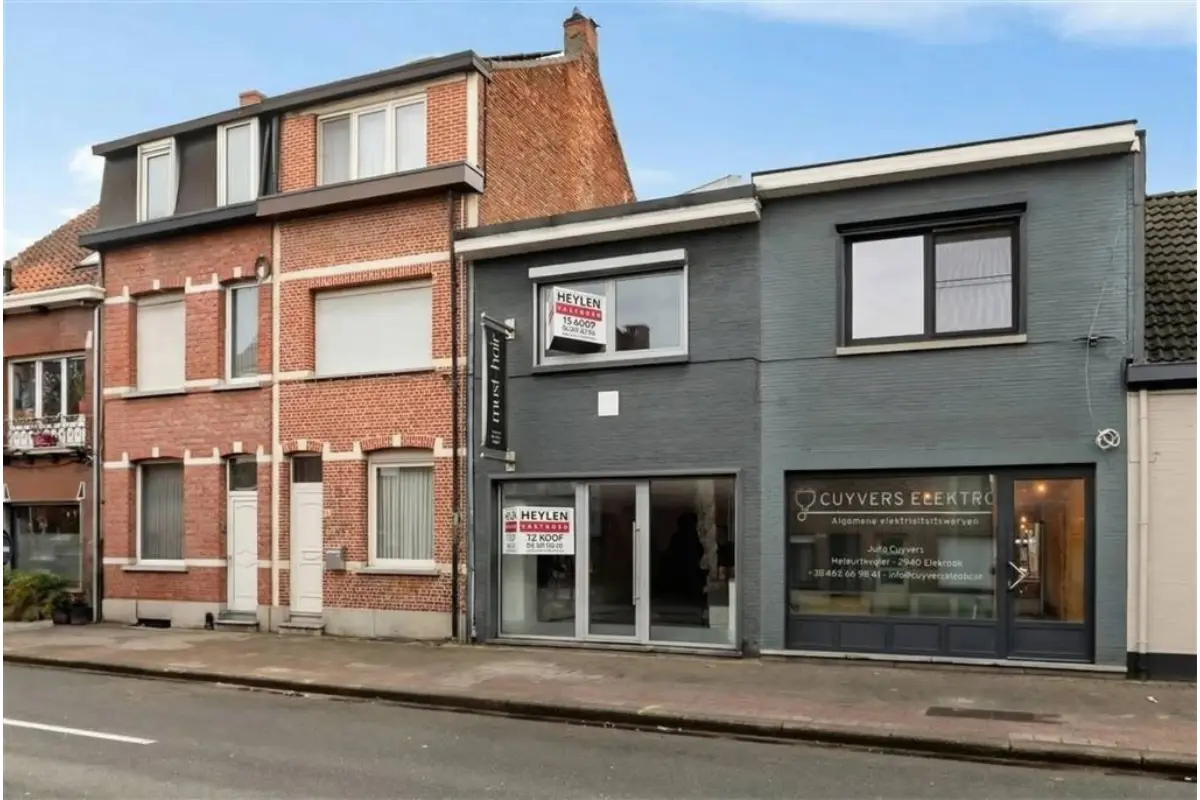 Appartementsgebouw te  koop in Stabroek 2940 329000.00€ 3 slaapkamers 122.00m² - Zoekertje 675565