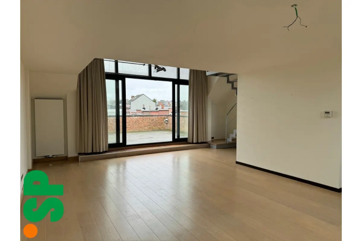 Appartement te  huur in Wilrijk 2610 920.00€ 1 slaapkamers 105.00m² - Zoekertje 676208