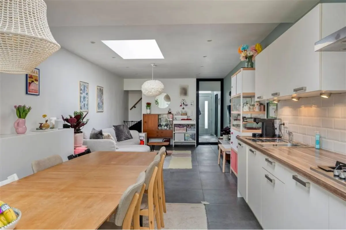 Huis te  koop in Mechelen 2800 420000.00€ 3 slaapkamers 139.60m² - Zoekertje 676136