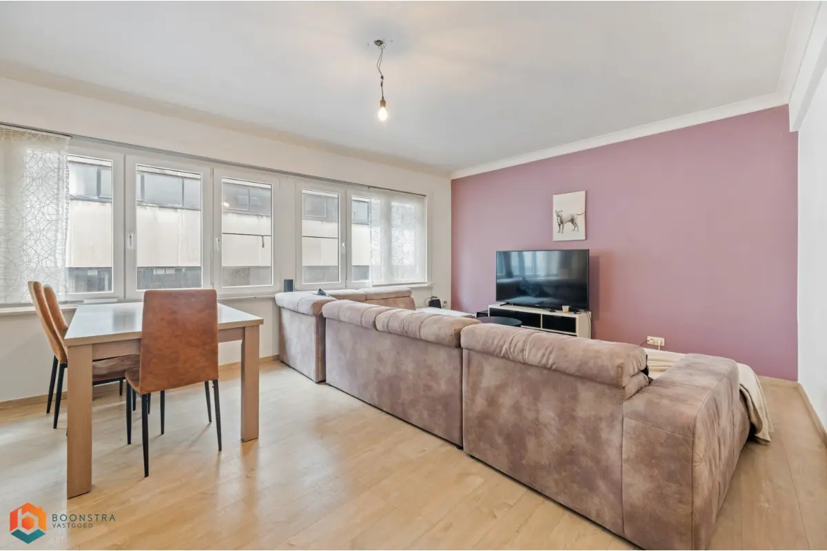 Appartement te  koop in Mechelen 2800 249000.00€ 1 slaapkamers 90.00m² - Zoekertje 676000