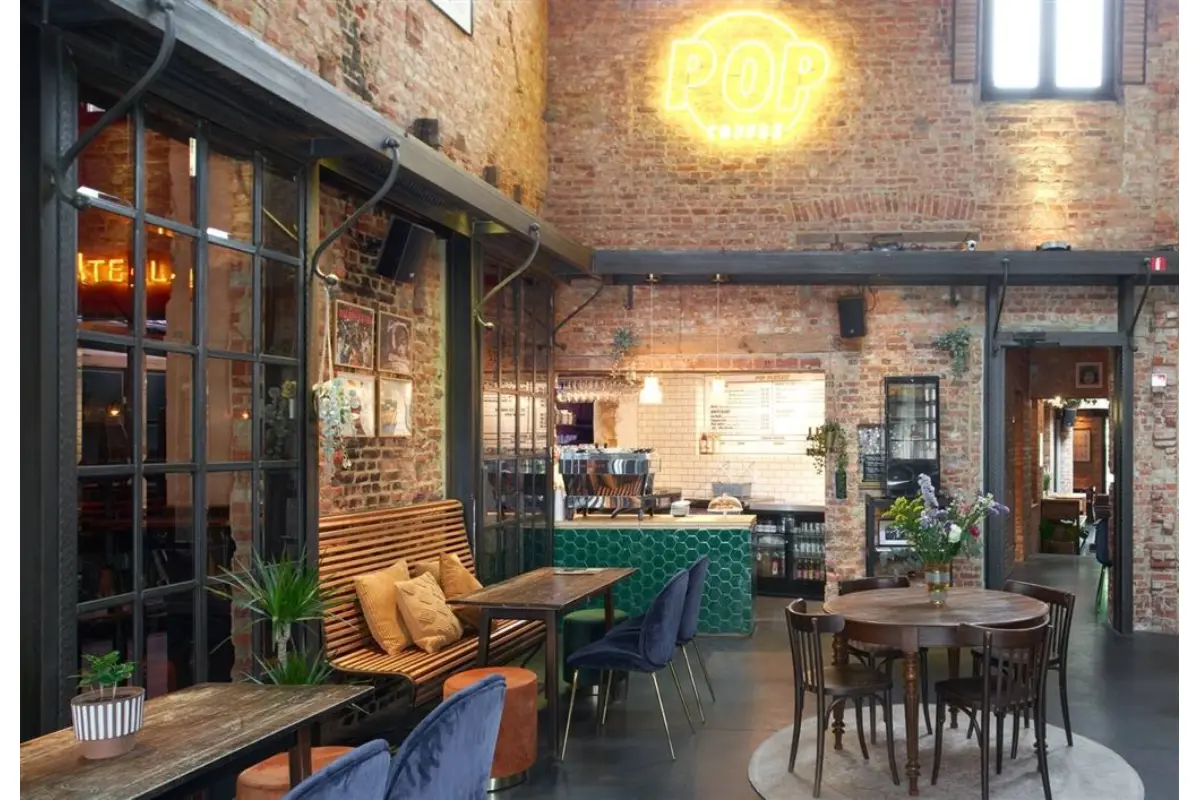 Handelszaak te  huur in Herentals 2200 0.00€  slaapkamers 272.00m² - Zoekertje 675887