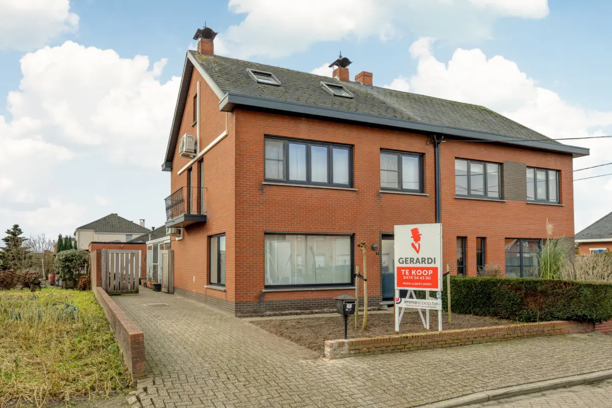 Huis te  koop in Rijkevorsel 2310 439000.00€ 4 slaapkamers 210.00m² - Zoekertje 678116