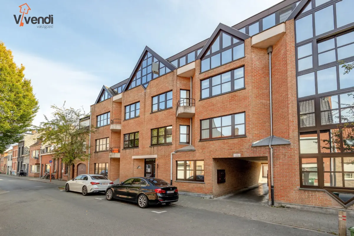 Appartement te  koop in Turnhout 2300 235000.00€ 2 slaapkamers 120.00m² - Zoekertje 678174