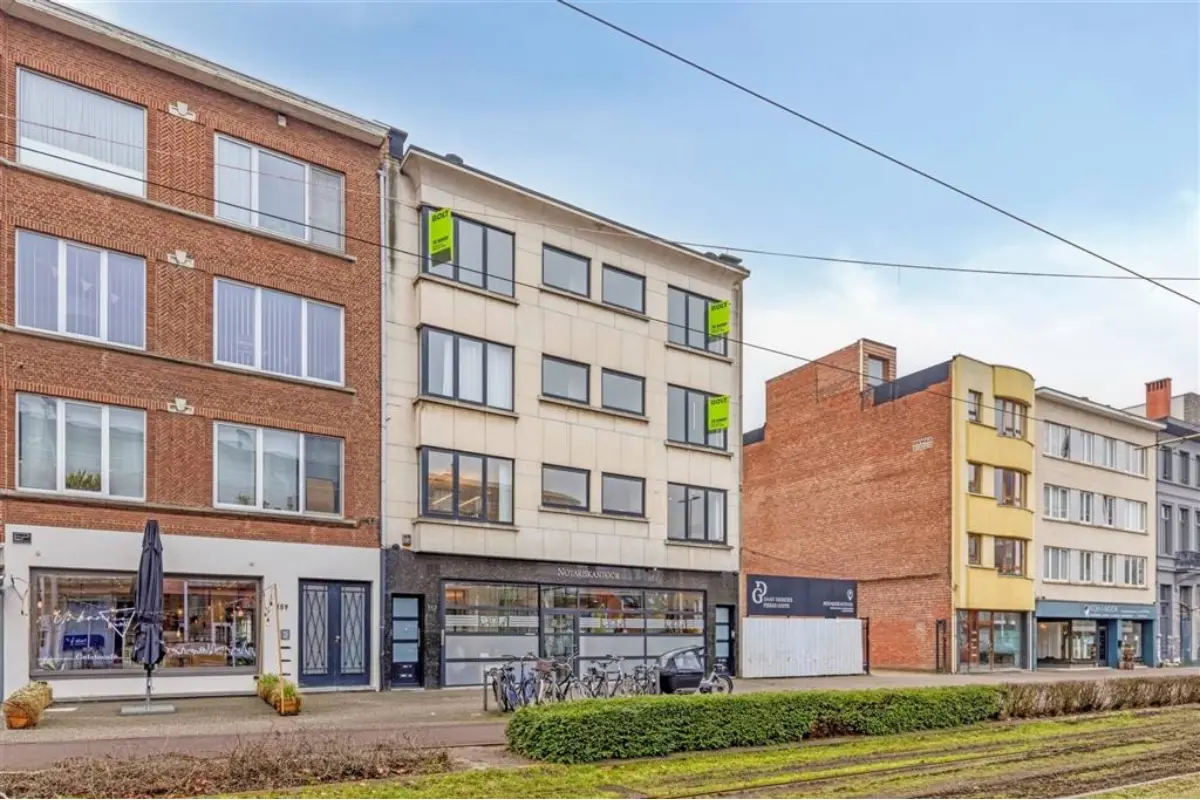 Appartement te  koop in Berchem 2600 275000.00€ 2 slaapkamers 78.00m² - Zoekertje 678555