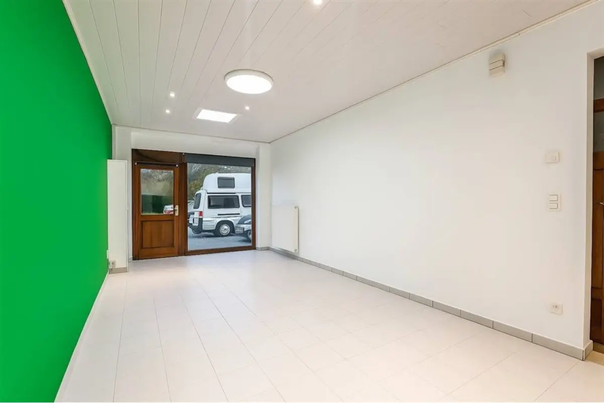 Handelszaak te  huur in Putte 2580 750.00€  slaapkamers 65.00m² - Zoekertje 678645