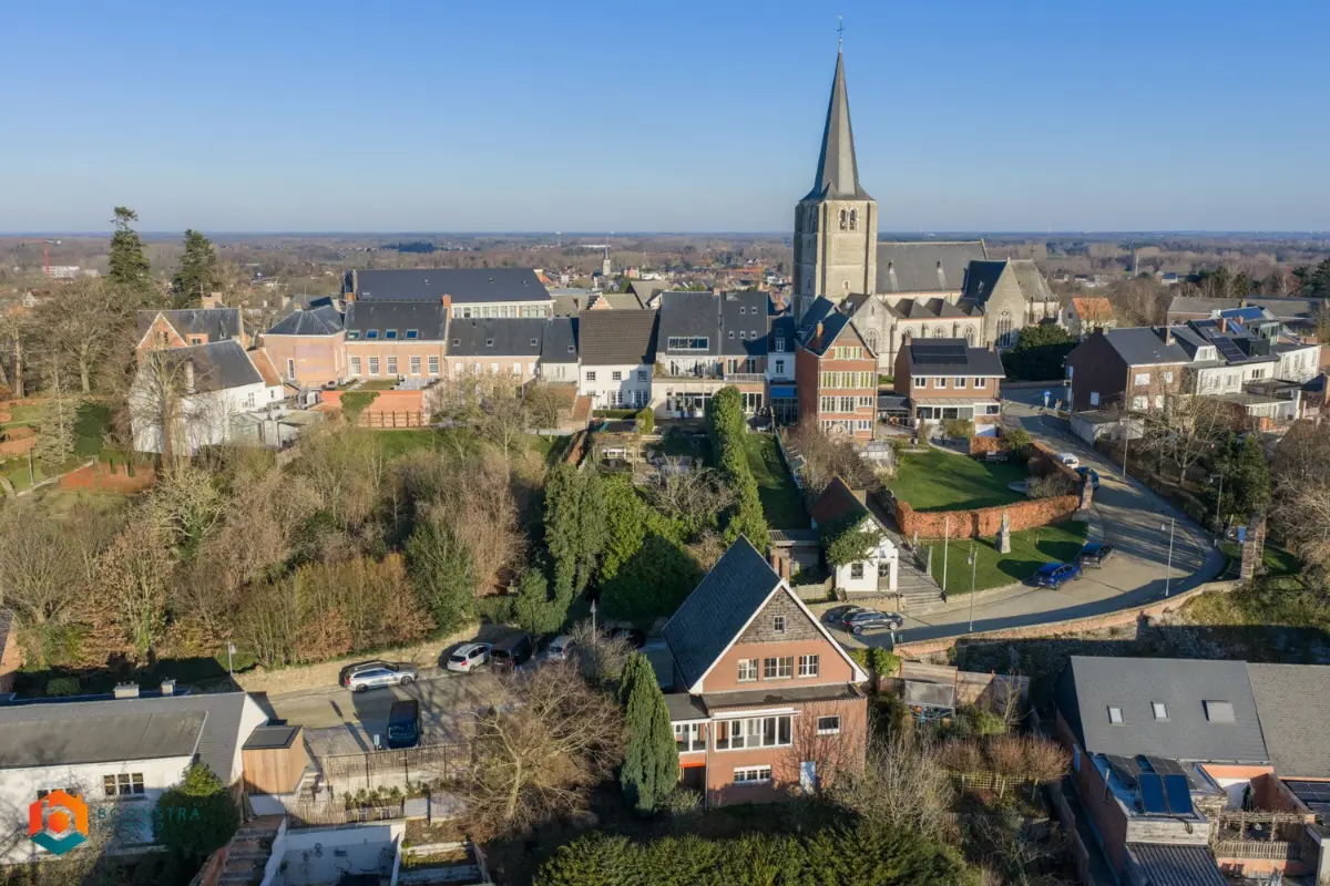 Huis te  koop in Heist-op-den-Berg 2220 445000.00€ 3 slaapkamers 268.00m² - Zoekertje 678434