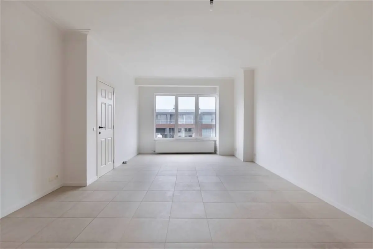Appartement te  koop in Berchem 2600 275000.00€ 2 slaapkamers 78.00m² - Zoekertje 678557