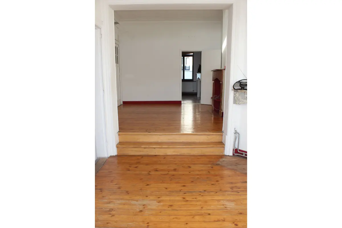 Appartement te  huur in Antwerpen 2018 860.00€ 2 slaapkamers 180.00m² - Zoekertje 679561