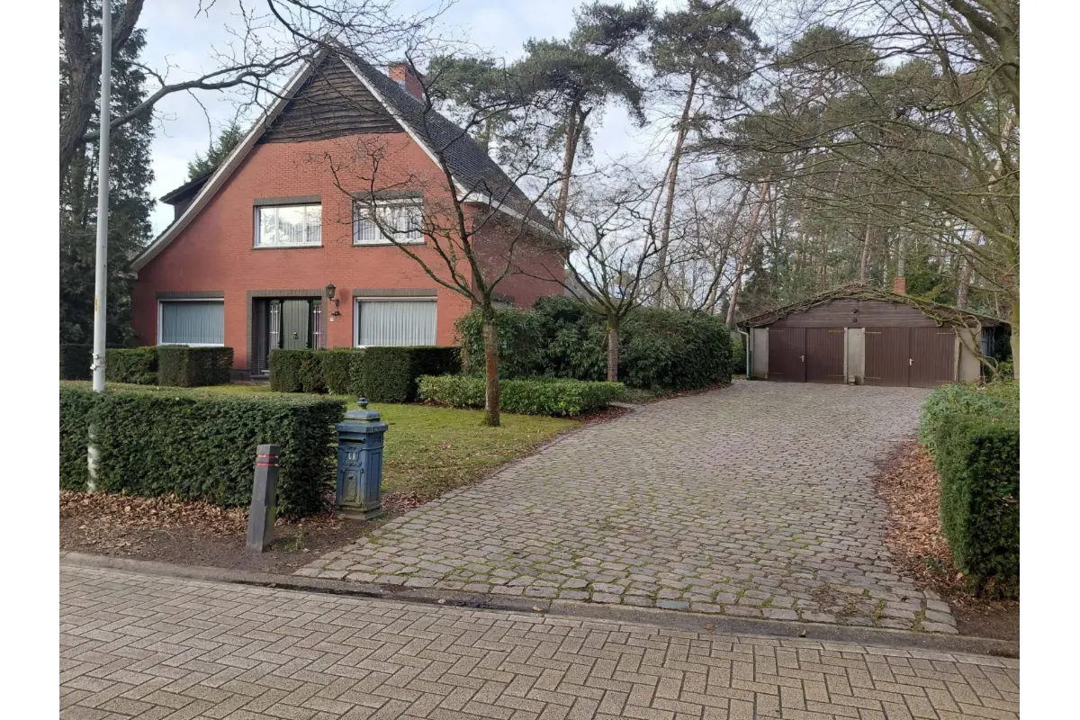 Huis te  koop in Zoersel 2980 465000.00€ 3 slaapkamers m² - Zoekertje 680564