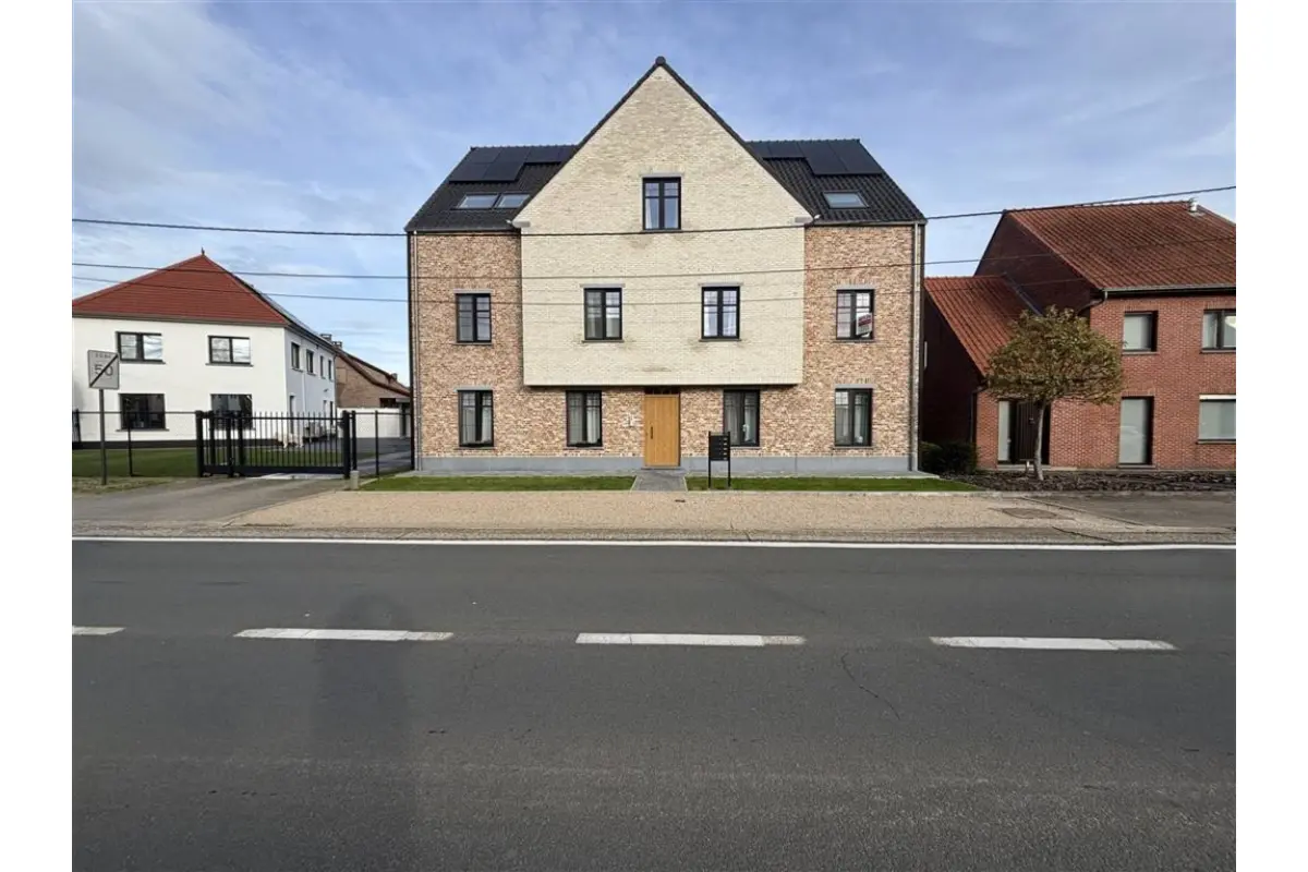 Appartement te  huur in Meerhout 2450 775.00€ 1 slaapkamers 63.00m² - Zoekertje 680058