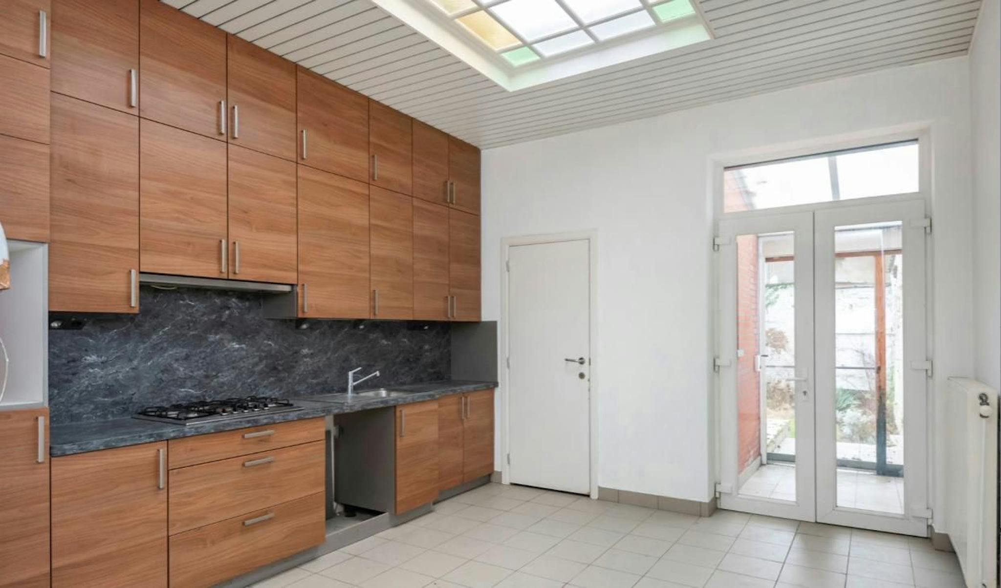 Appartement te  huur in Antwerpen 2020 670.00€ 1 slaapkamers 100.00m² - Zoekertje 682548