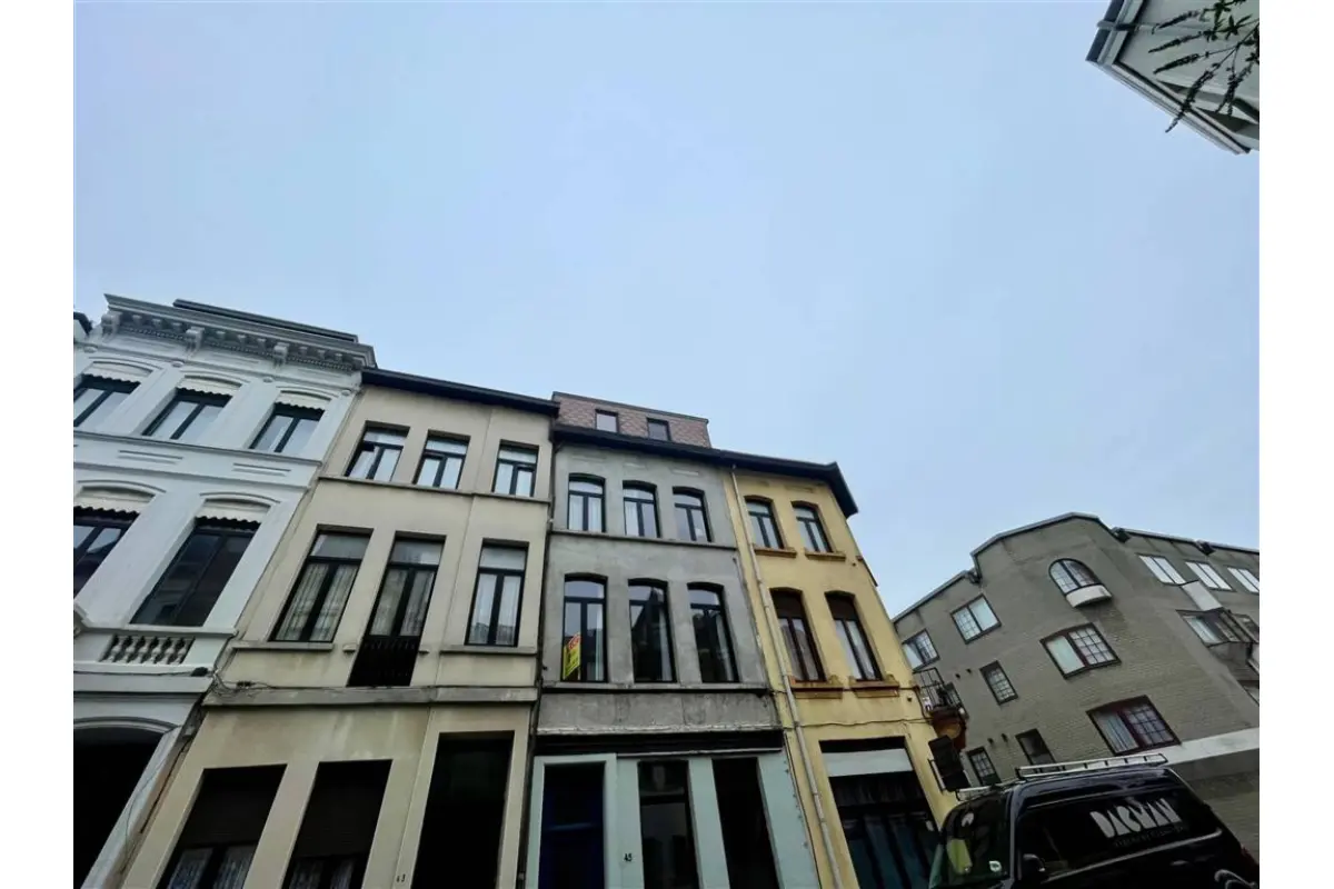 Appartement te  huur in Borgerhout 2140 1050.00€ 2 slaapkamers 89.00m² - Zoekertje 681161