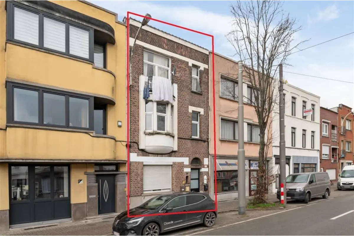 Huis te  koop in Merksem 2170 479000.00€  slaapkamers 225.00m² - Zoekertje 682198