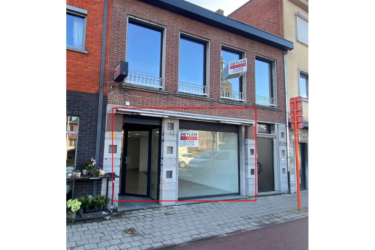 Handelszaak te  huur in Oostmalle 2390 985.00€  slaapkamers 89.00m² - Zoekertje 681154