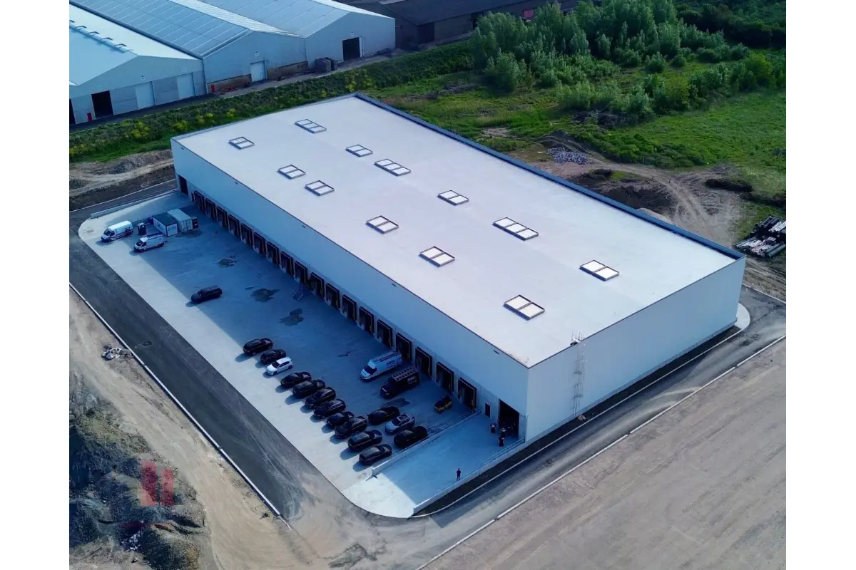 Handelszaak te  huur in Willebroek 2830 0.00€  slaapkamers 11110.00m² - Zoekertje 682691